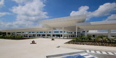Aeropuerto Cancún Terminal 4